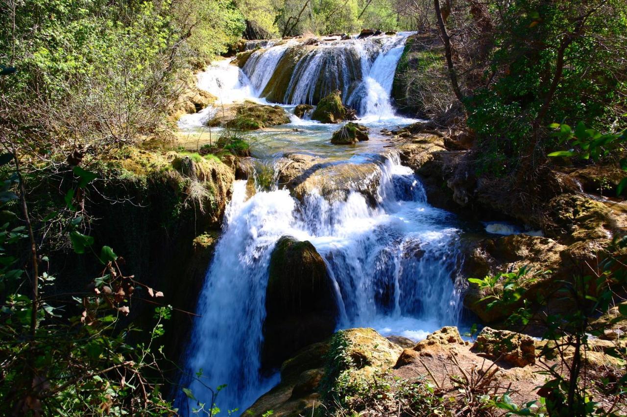 La Cascade De Carces Βίλα Εξωτερικό φωτογραφία